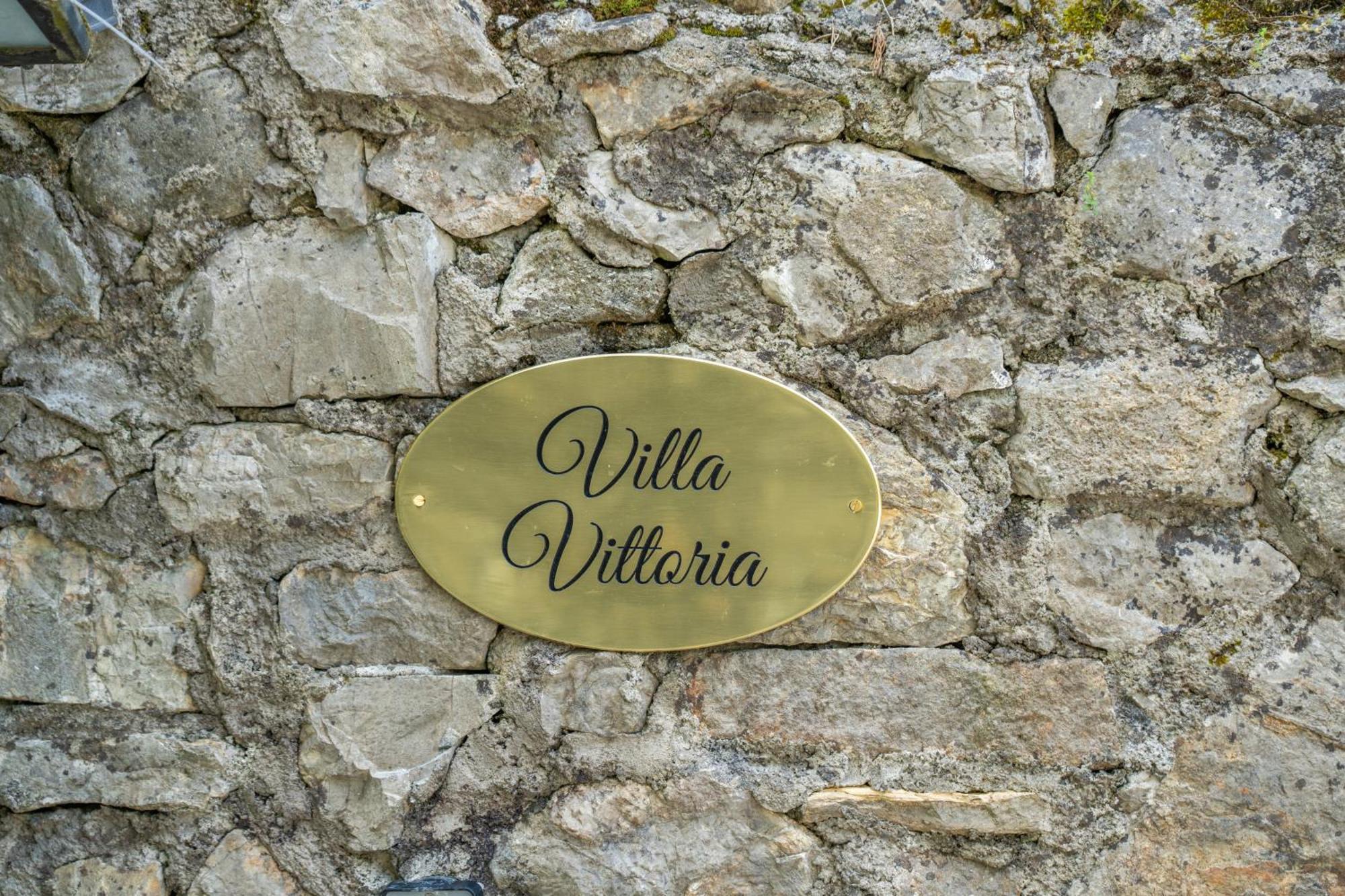 Villa Vittoria - Lusso Con Piscina, Tennis, Jacuzzi E Palestra Лукка Екстер'єр фото