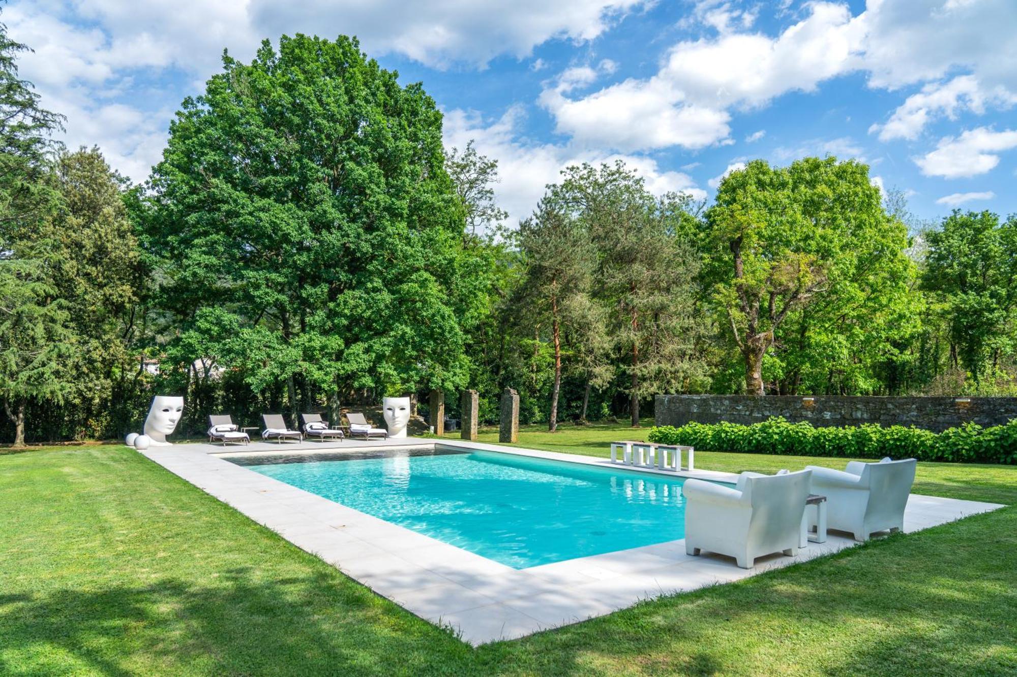 Villa Vittoria - Lusso Con Piscina, Tennis, Jacuzzi E Palestra Лукка Екстер'єр фото