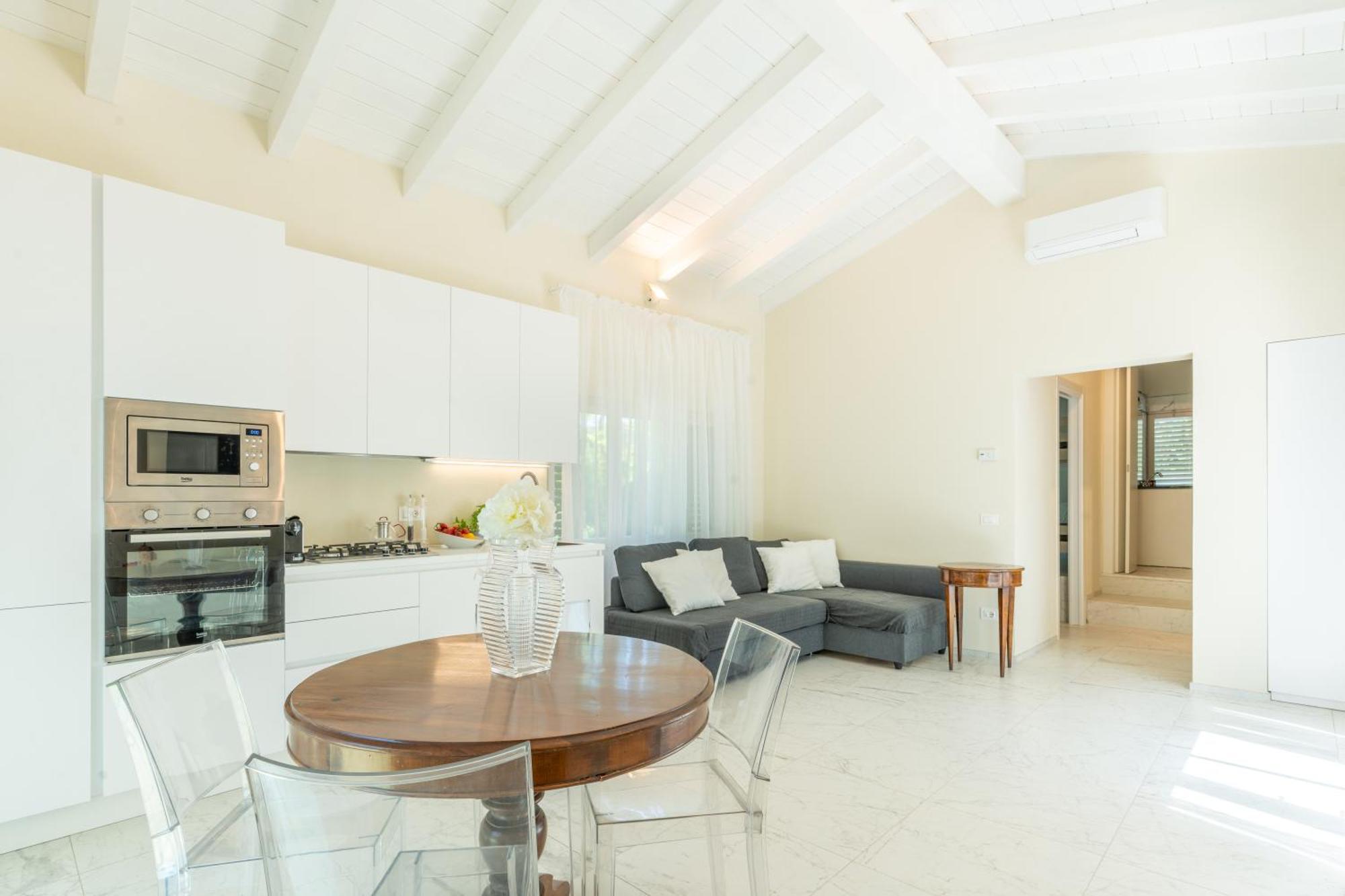 Villa Vittoria - Lusso Con Piscina, Tennis, Jacuzzi E Palestra Лукка Екстер'єр фото