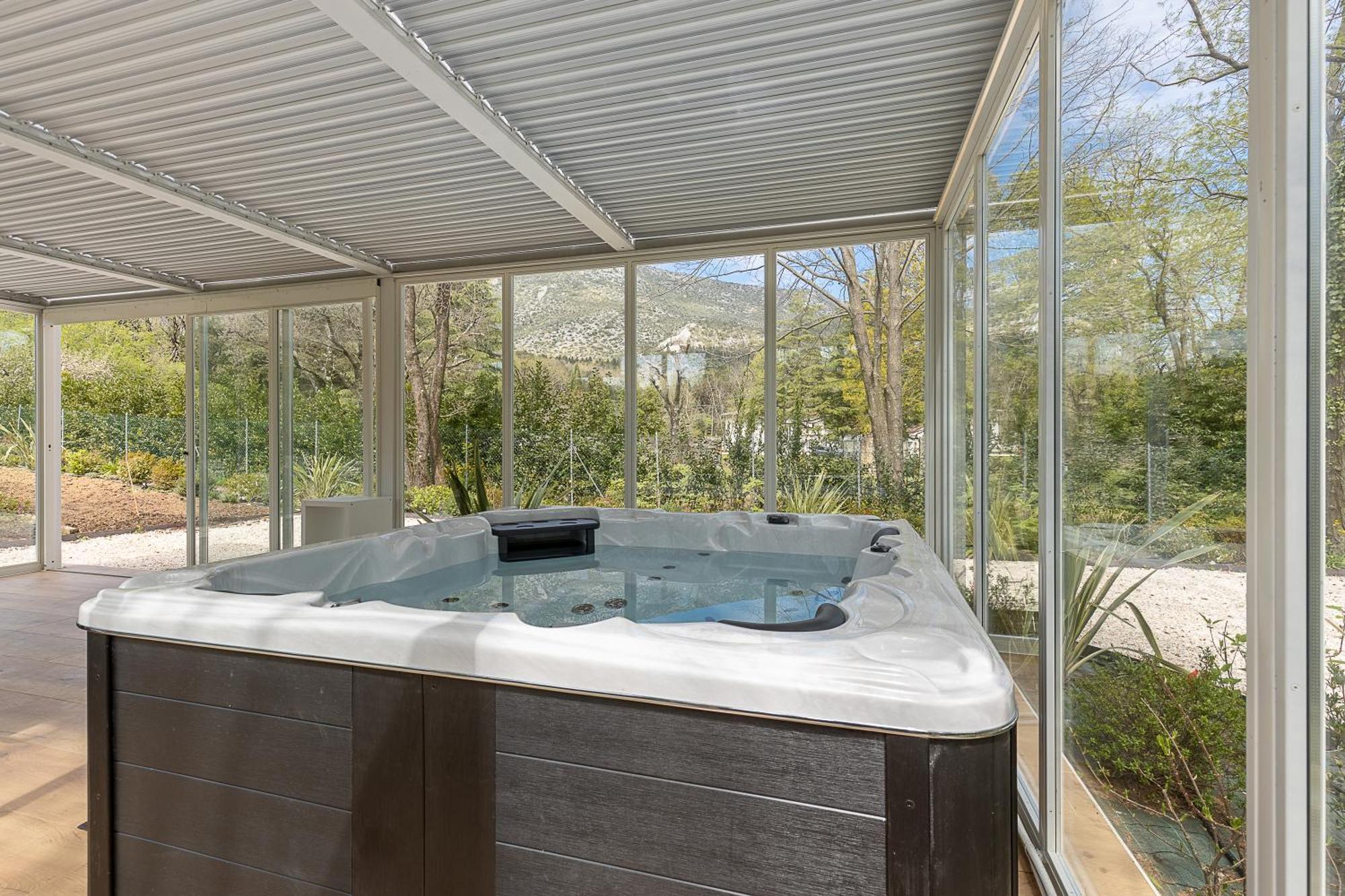 Villa Vittoria - Lusso Con Piscina, Tennis, Jacuzzi E Palestra Лукка Екстер'єр фото